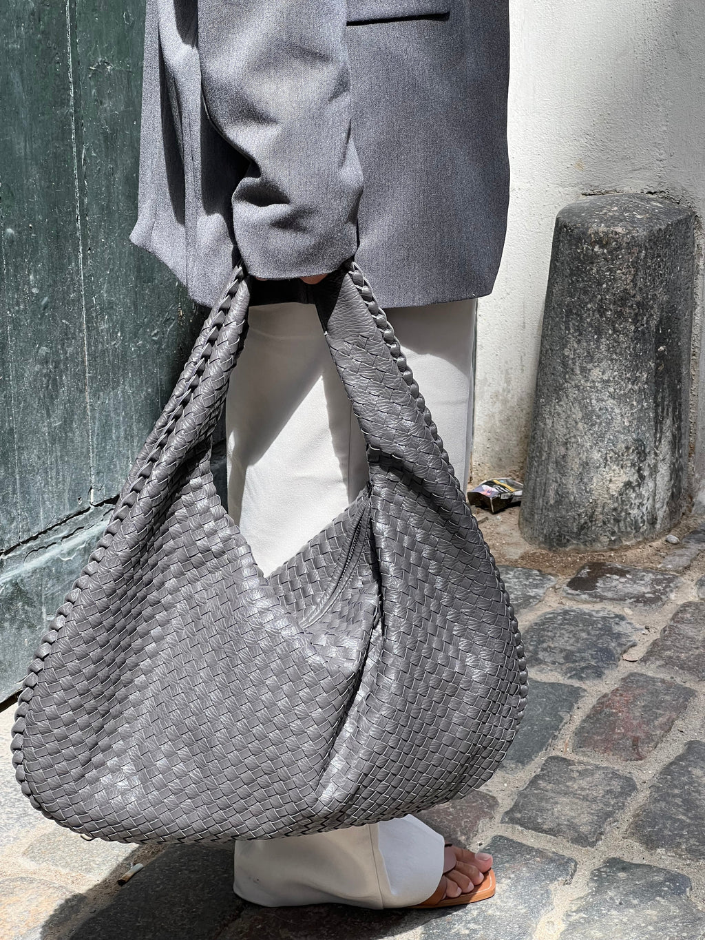 Oversized Woven Hobo Shoulder Bag