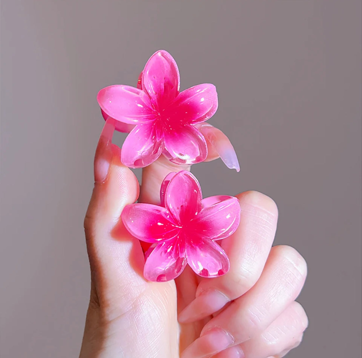 Plumeria Strong Grip Claw Clip