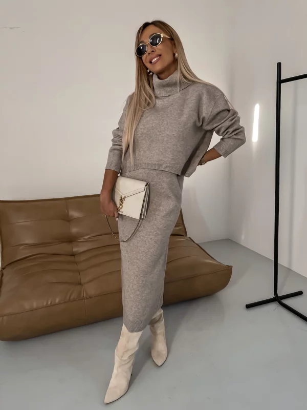 Relaxed Turtleneck Knit Sweater