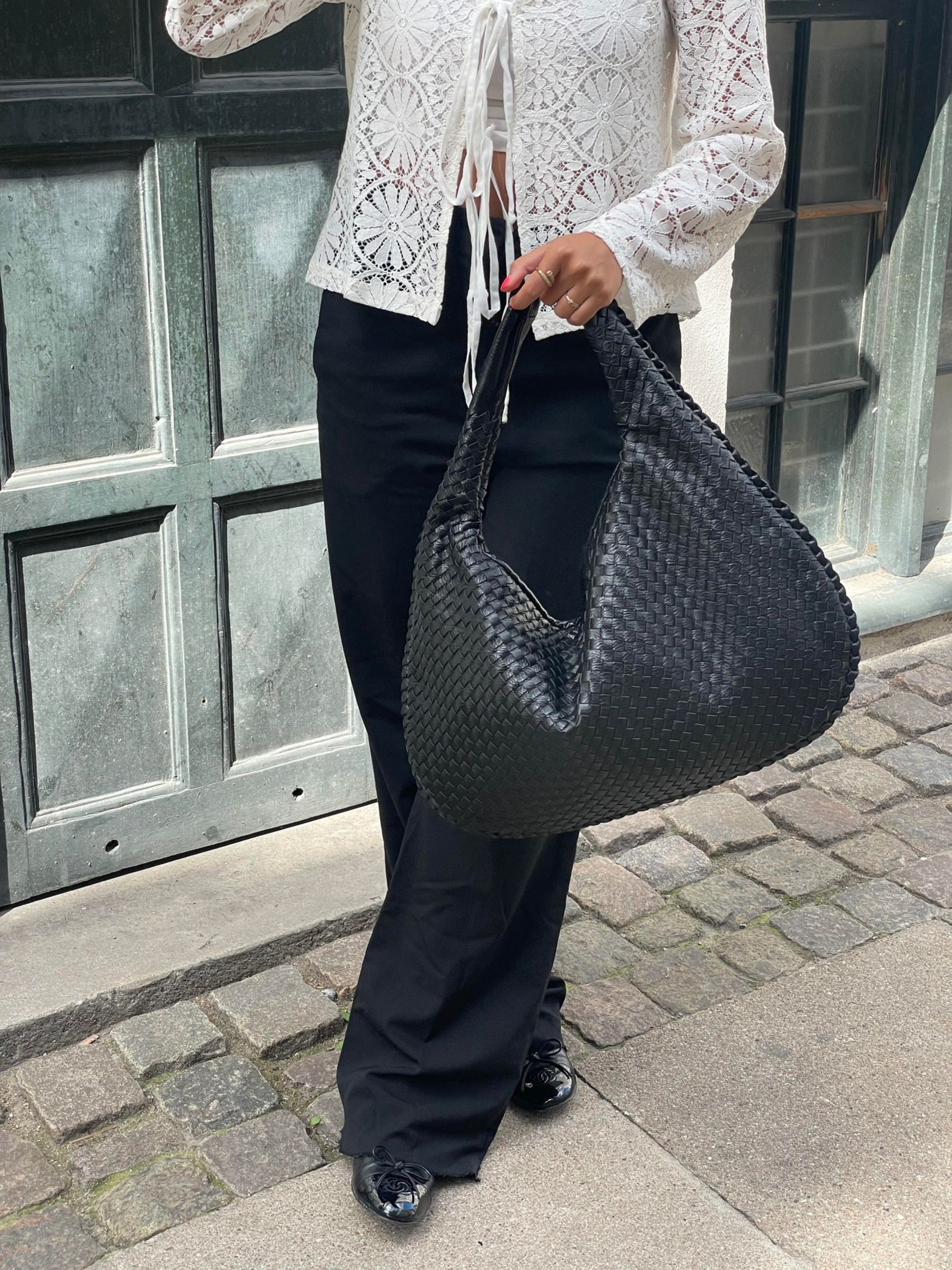 Oversized Woven Hobo Shoulder Bag