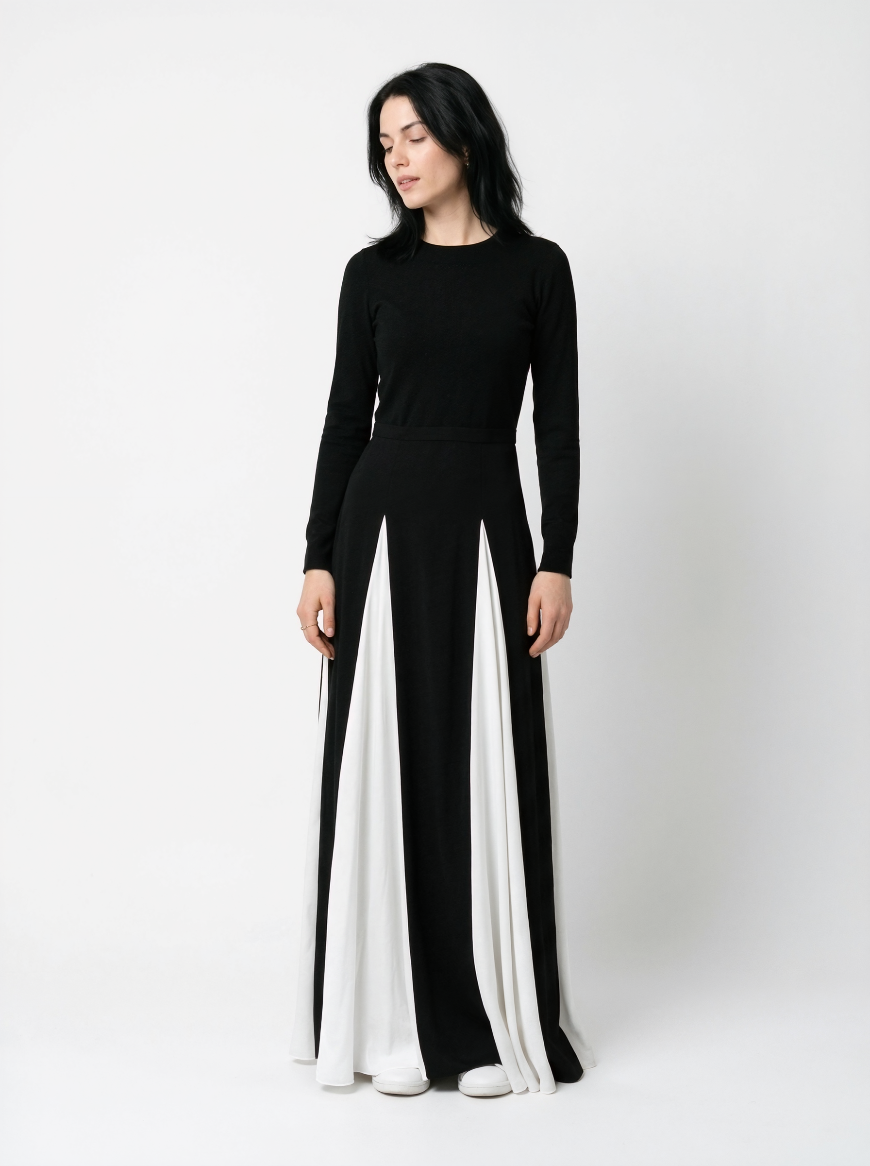 Black and White Flowing Maxi Dress