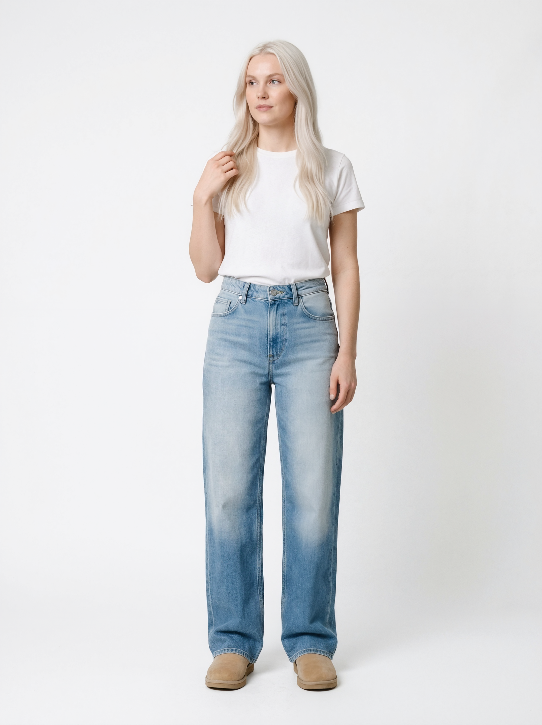 High Waist Relaxed Fit Jeans