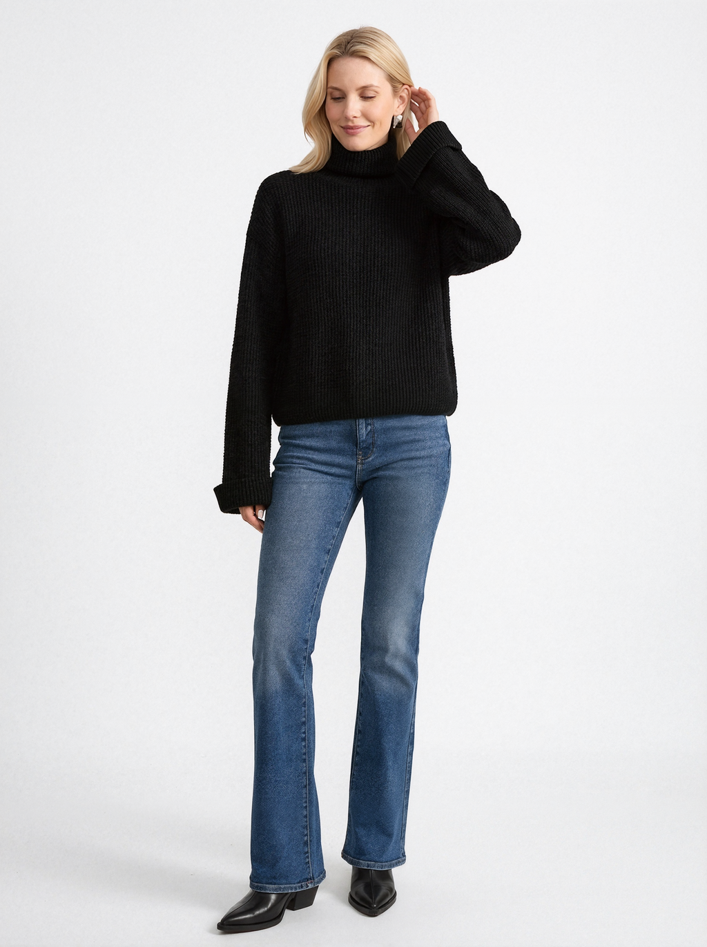 Chunky Ribbed Turtleneck Sweater