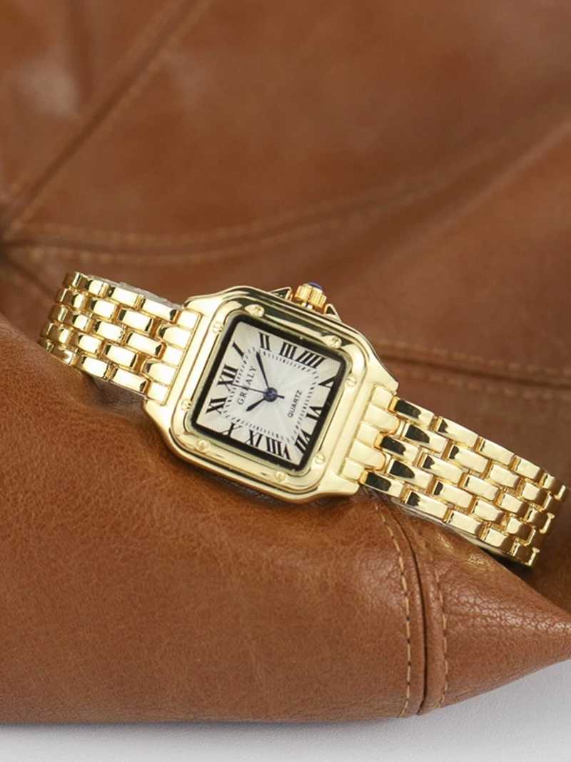 Square Vintage Gold Quartz Watch