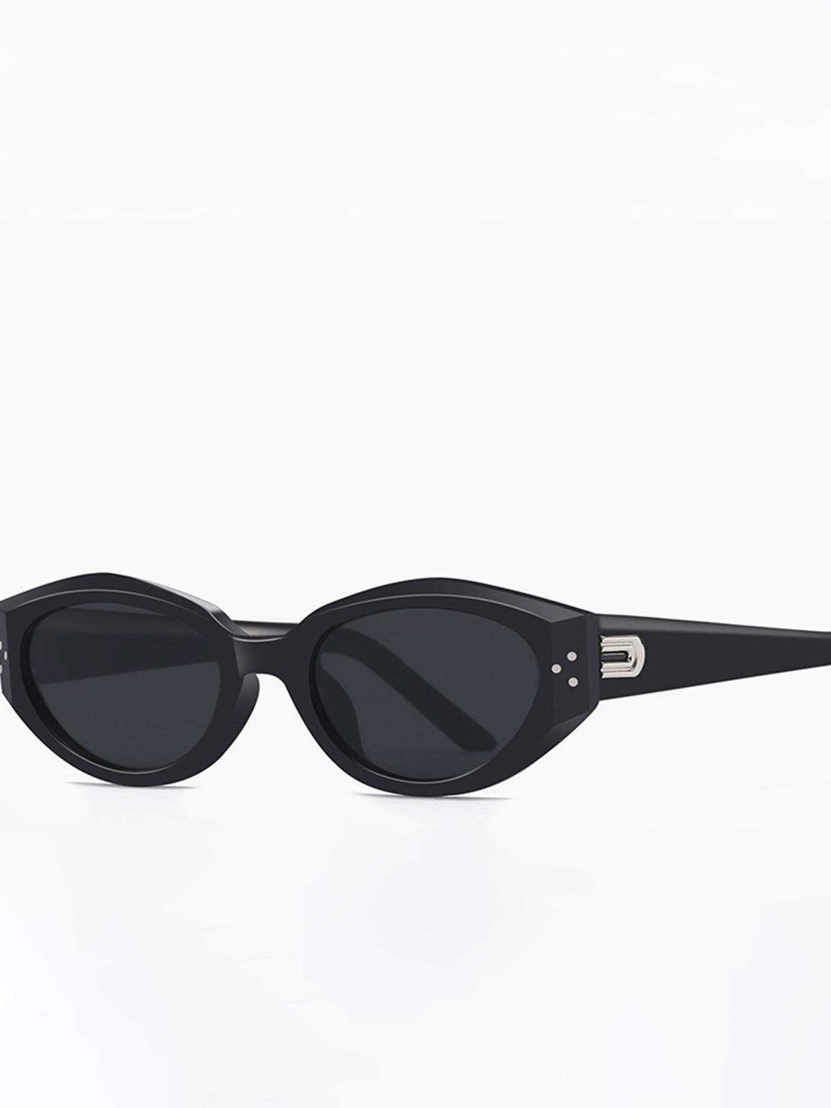 Black Vintage Cat Eye Sunglasses
