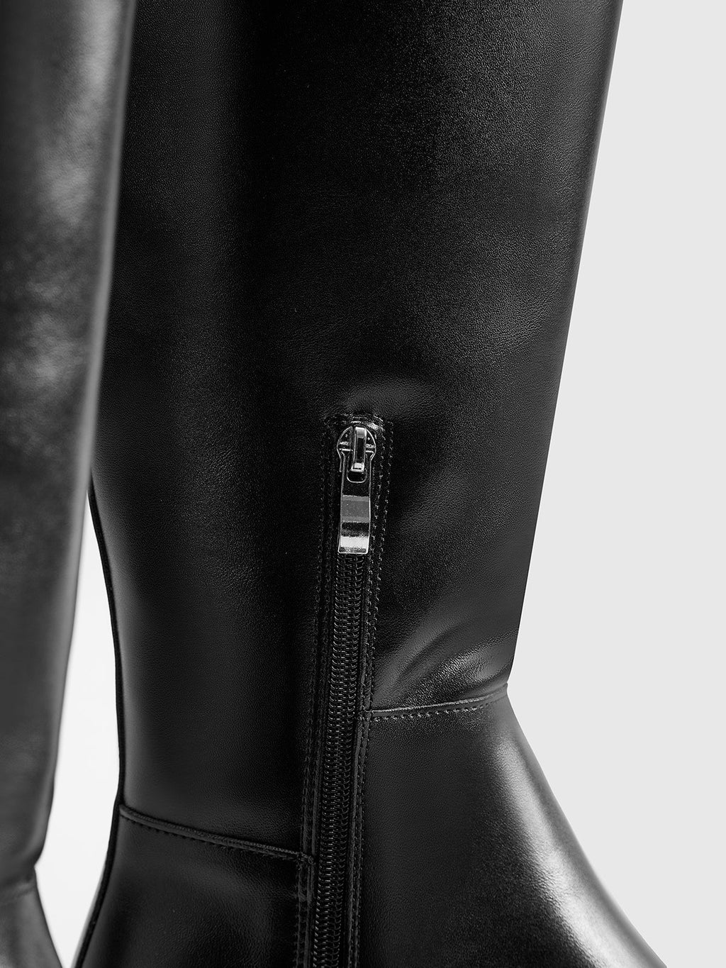 Chic Black Block Heel Knee High Boots