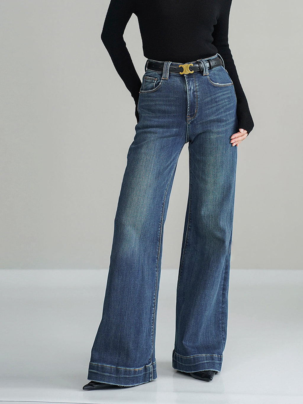 Stretch Mid-Waist Bootcut Jeans