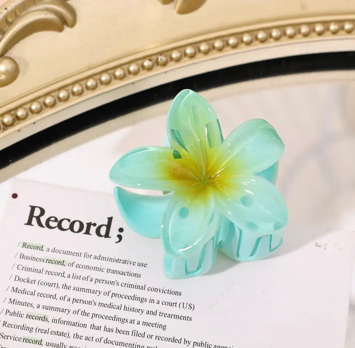 Plumeria Strong Grip Claw Clip