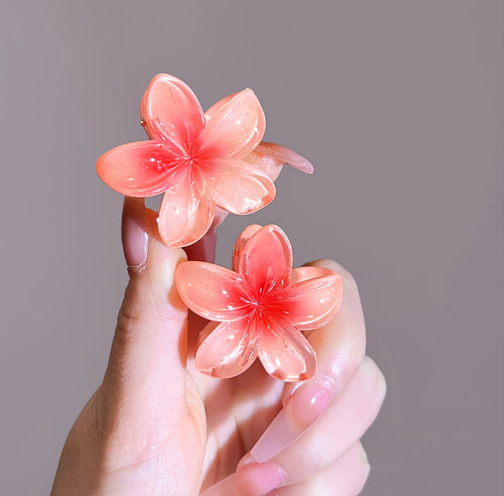 Plumeria Strong Grip Claw Clip