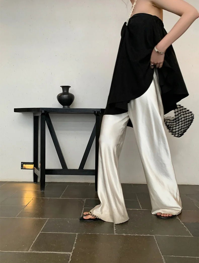 Relaxed Glossy Wide Leg Trousers