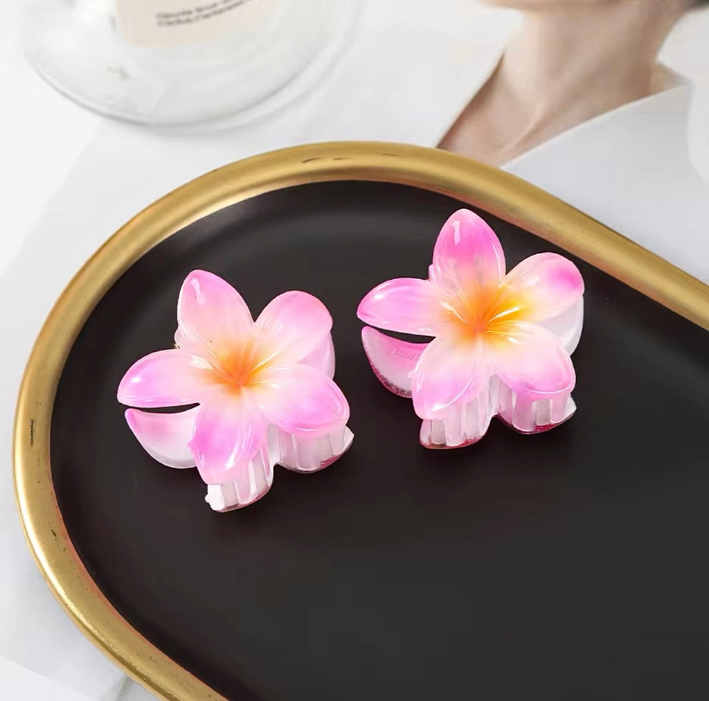 Plumeria Strong Grip Claw Clip