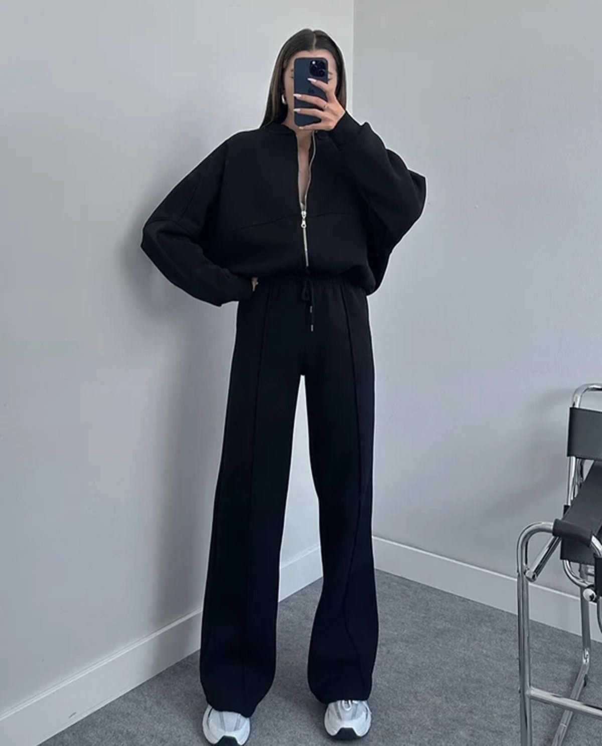 Relaxed Jogging Suit Two Piece Set