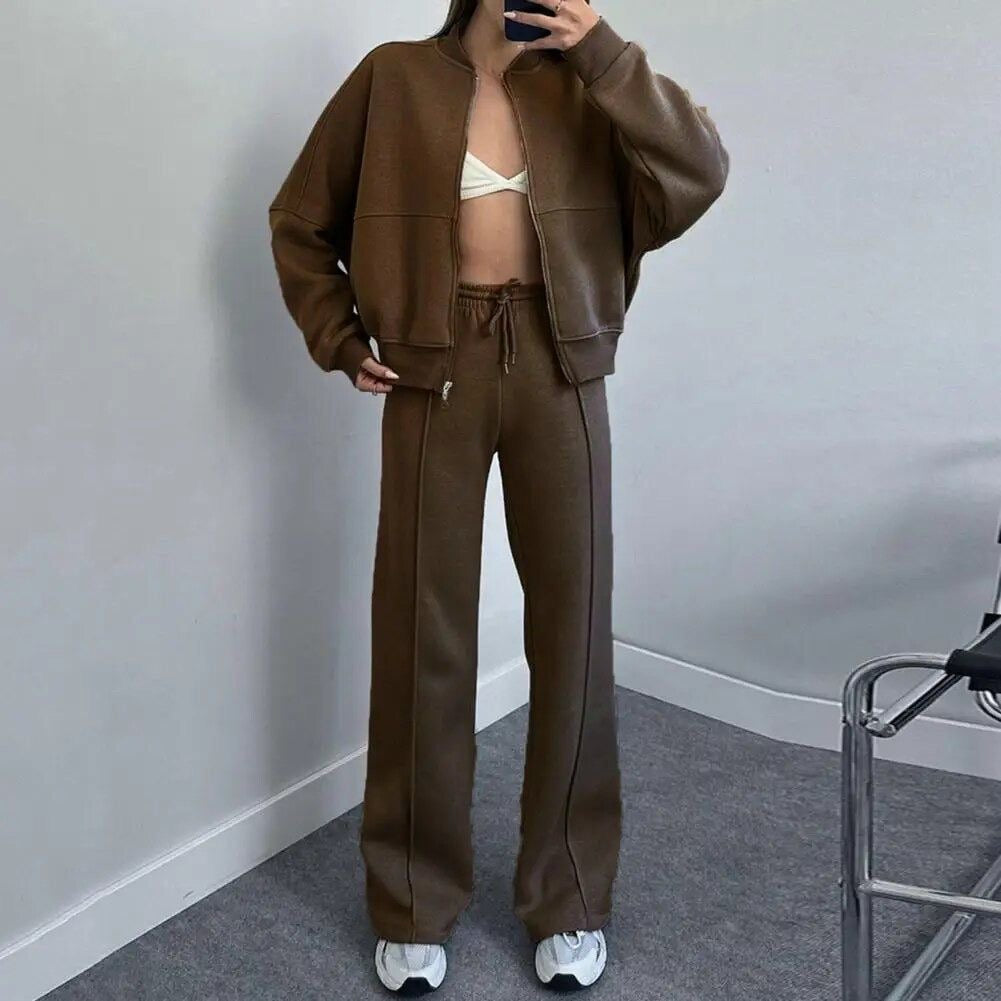 Relaxed Jogging Suit Two Piece Set