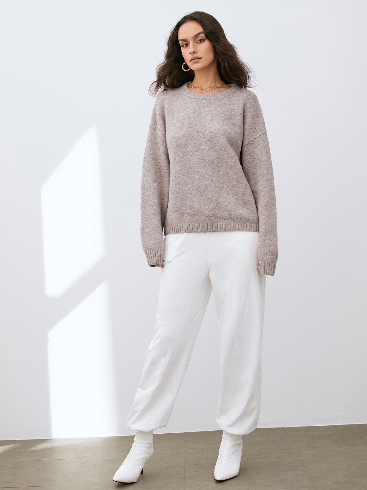 Relaxed Knit Pullover Sweater