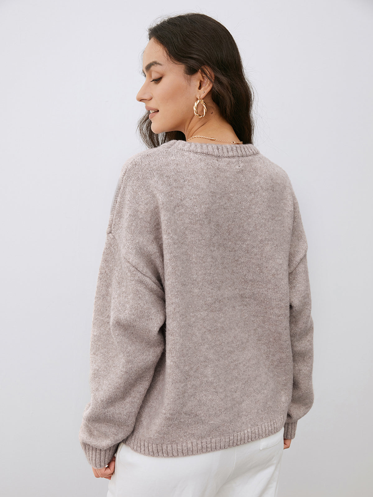 Relaxed Knit Pullover Sweater