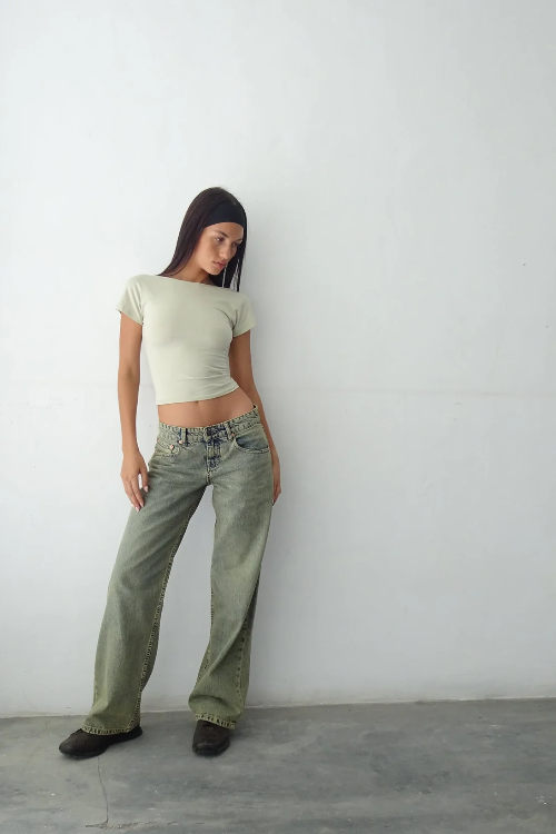 Low Rise Straight Leg Denim Jeans