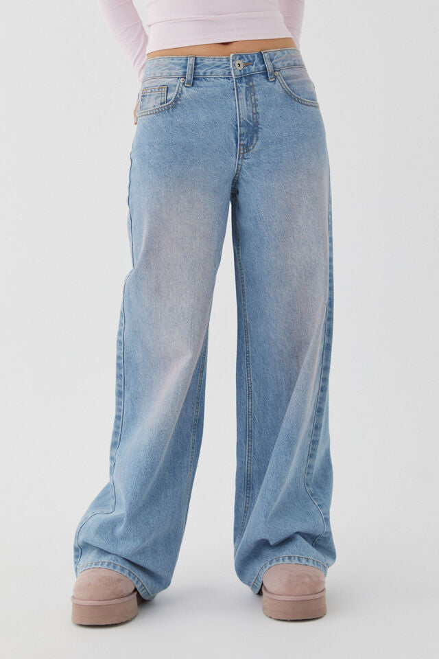 High Waist Relaxed Fit Jeans