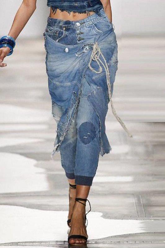 Deconstructed High Waist Jeans