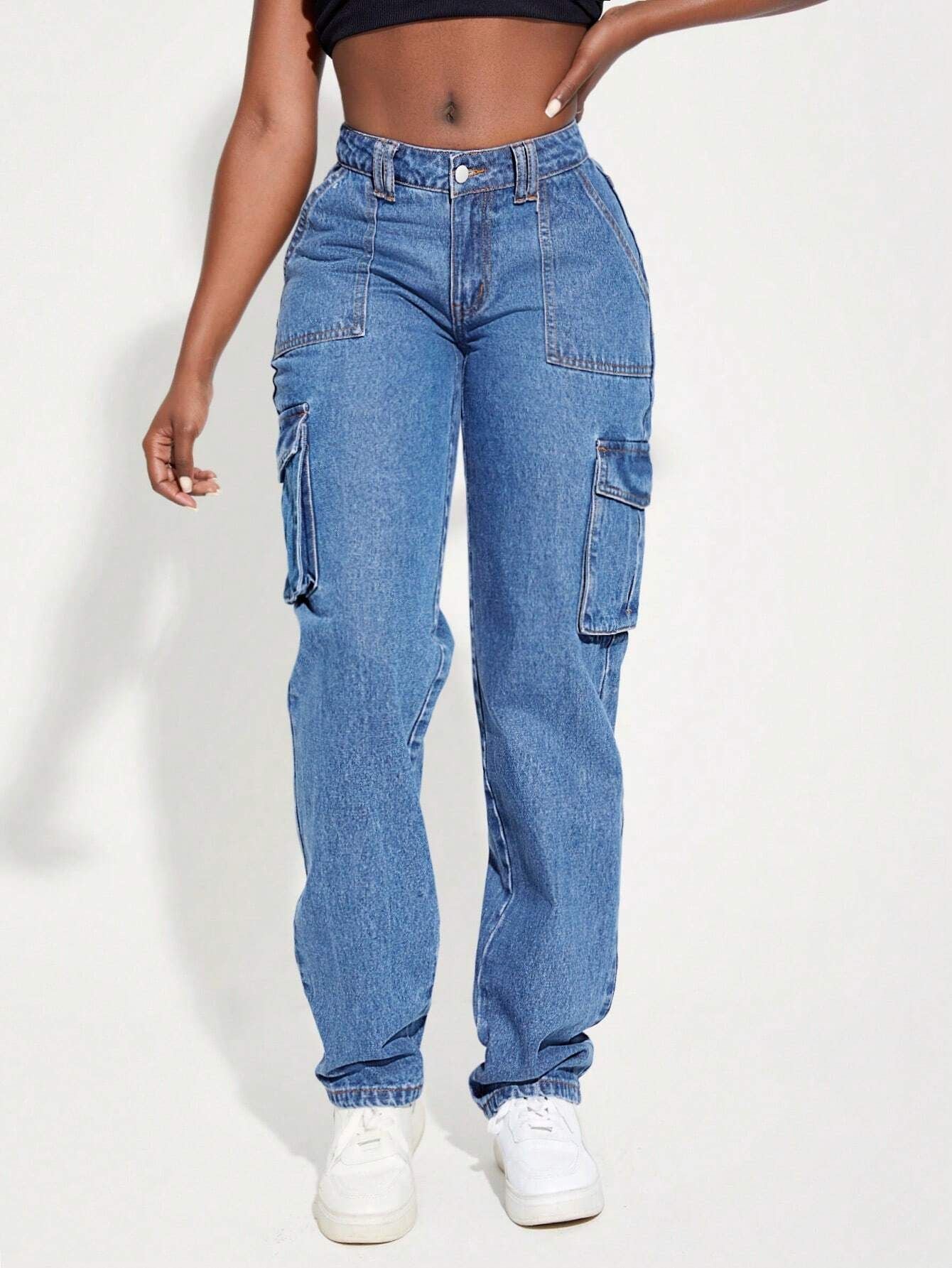 Relaxed High-Waist Cargo Jeans