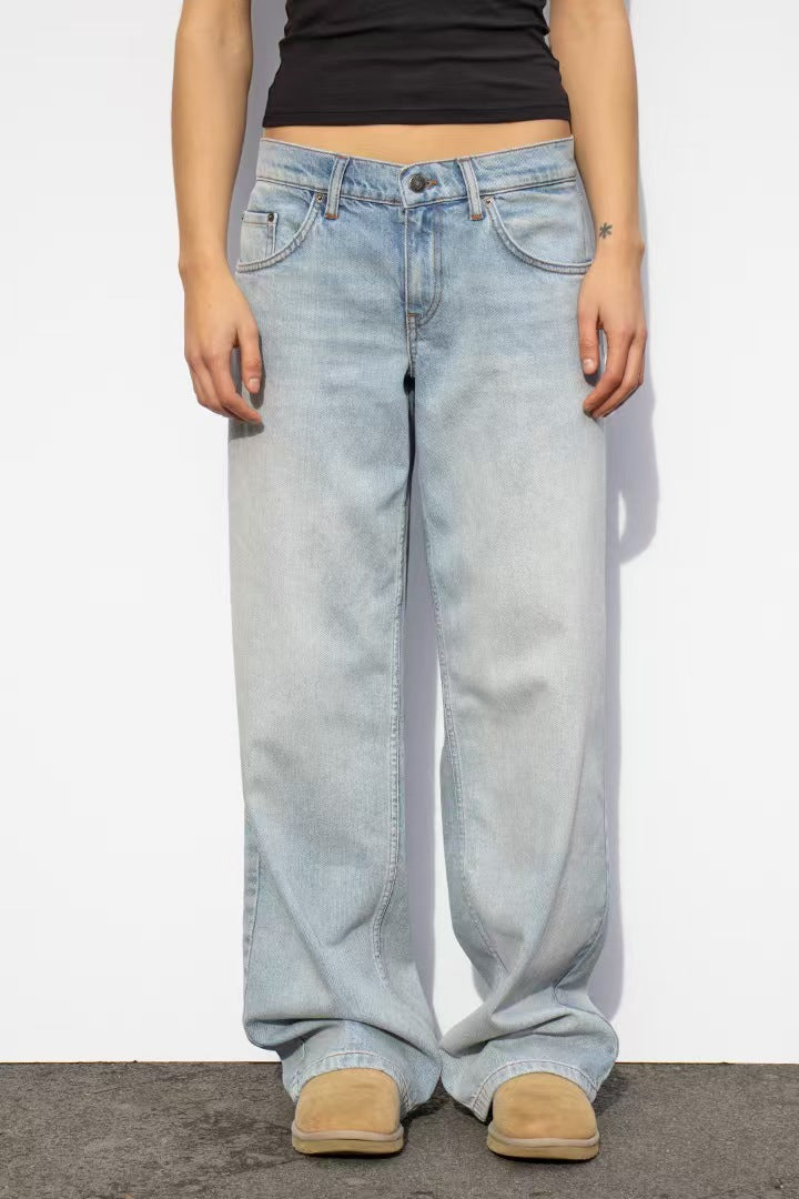 High Waist Relaxed Fit Jeans