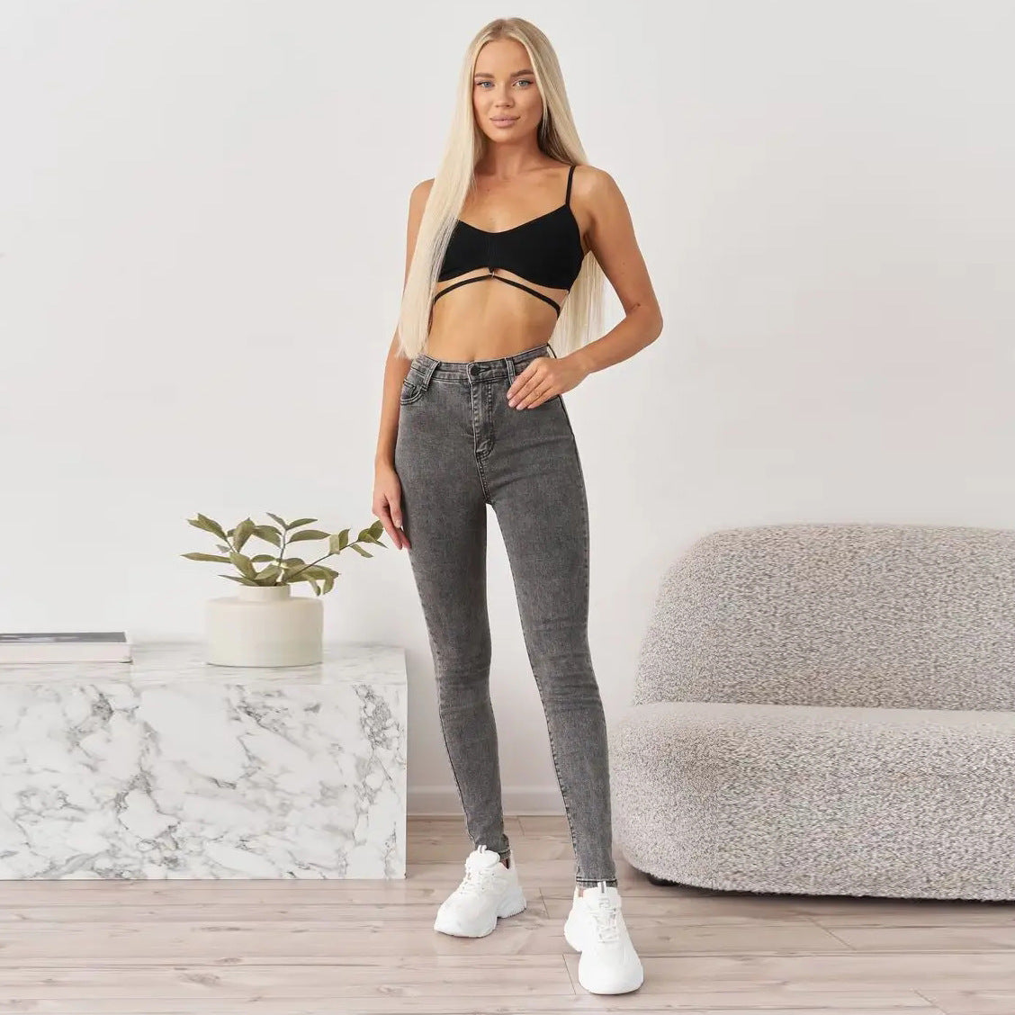 High-Waisted Shaping Jeans