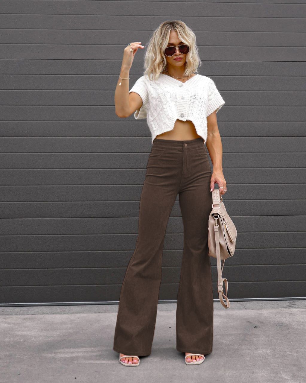 Retro High-Waist Flared Jeans