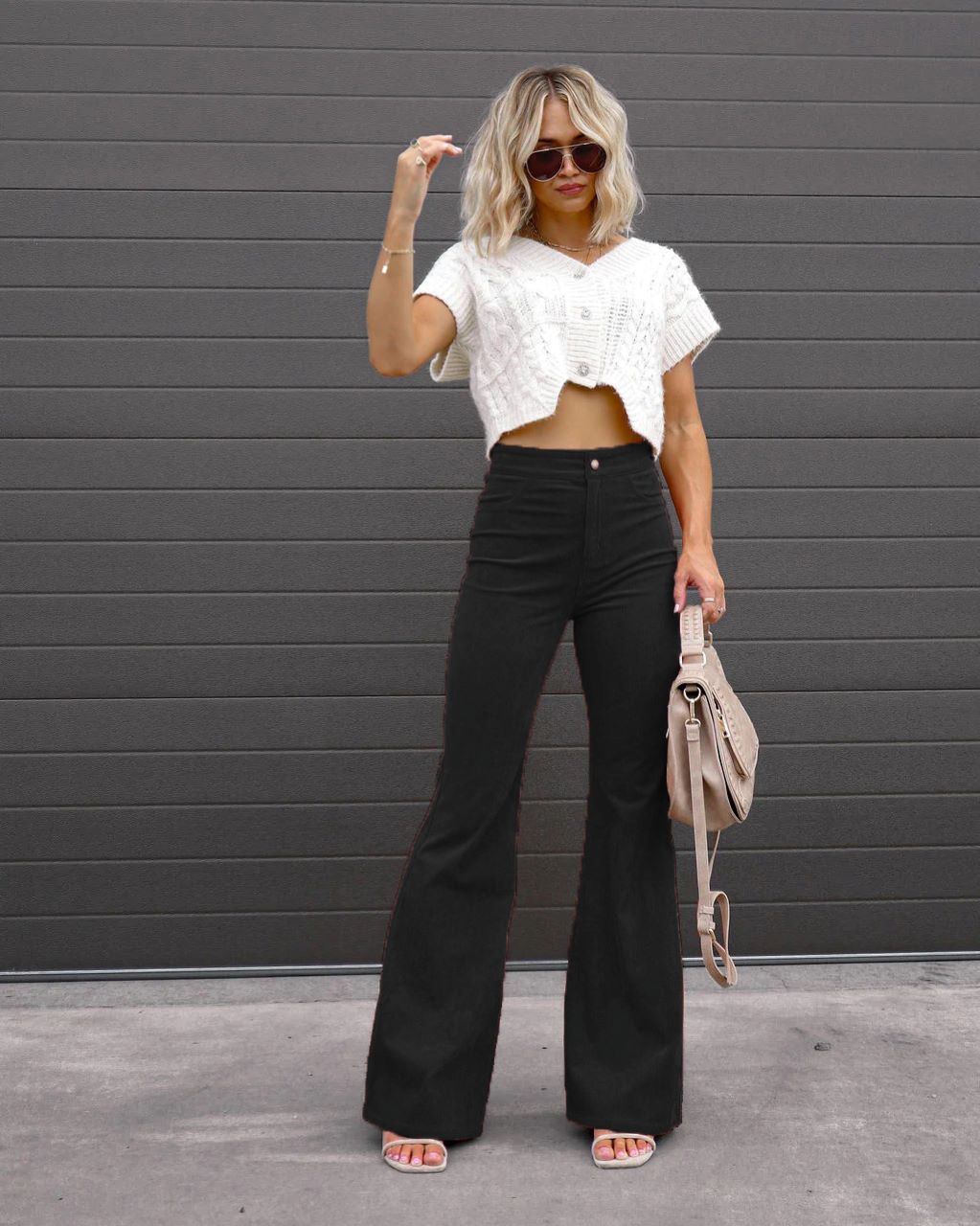 Retro High-Waist Flared Jeans