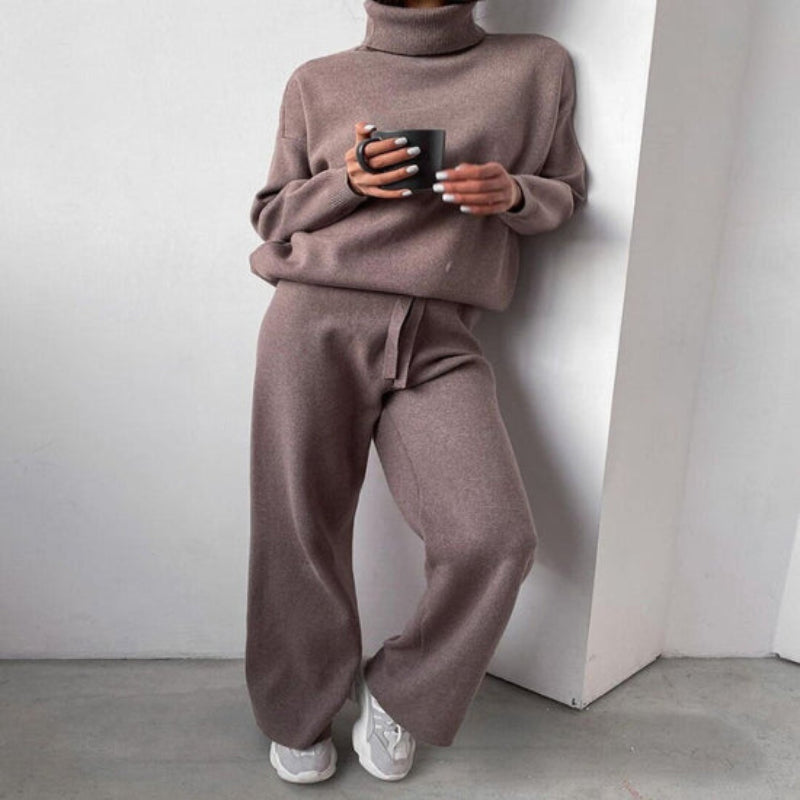 Relaxed High Neck Knit Set