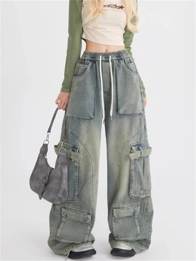 Distressed Wide Leg Cargo Jeans
