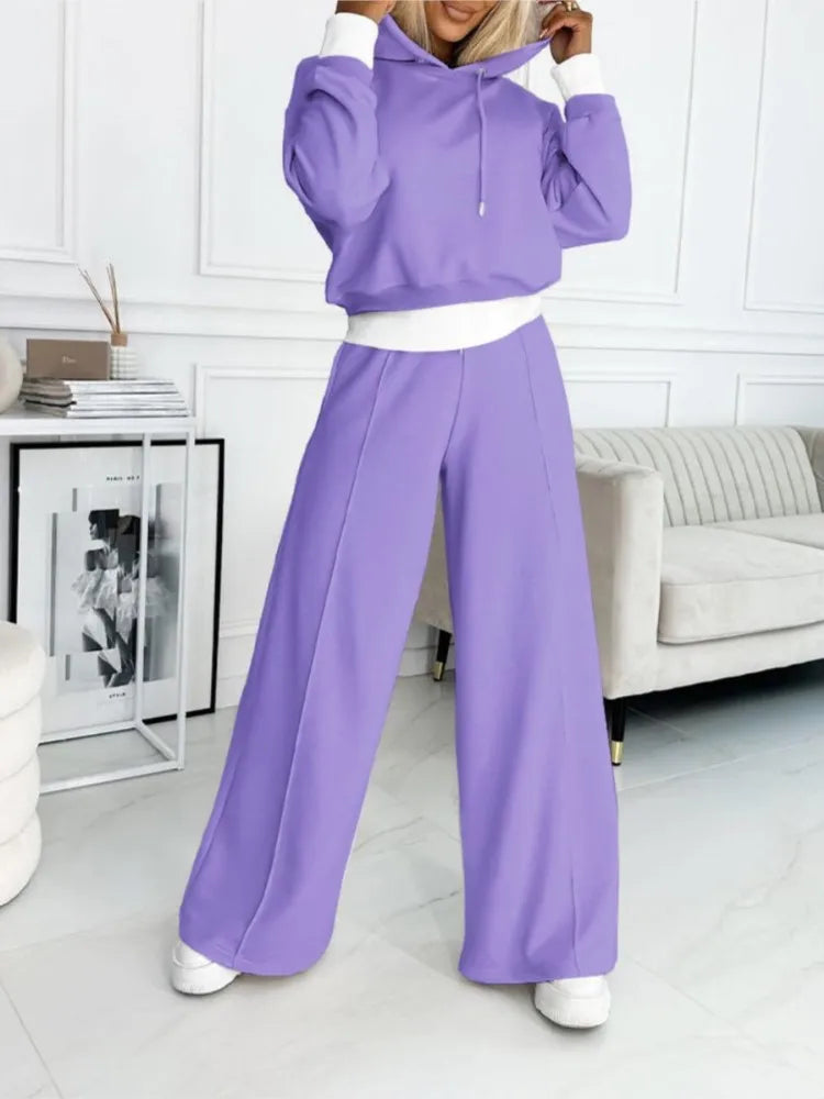 Relaxed Fit Sweatshirt & Joggers Set