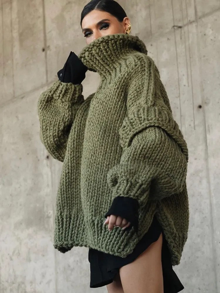 Relaxed Chunky Knit Sweater
