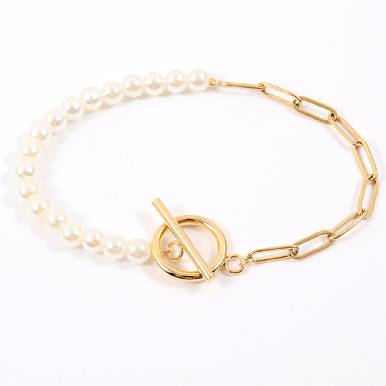 Paperclip Pearl Toggle Necklace