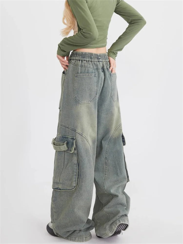 Distressed Wide Leg Cargo Jeans