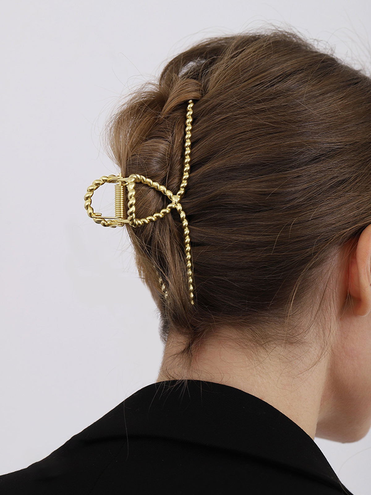 Twisted Gold Claw Hair Clip