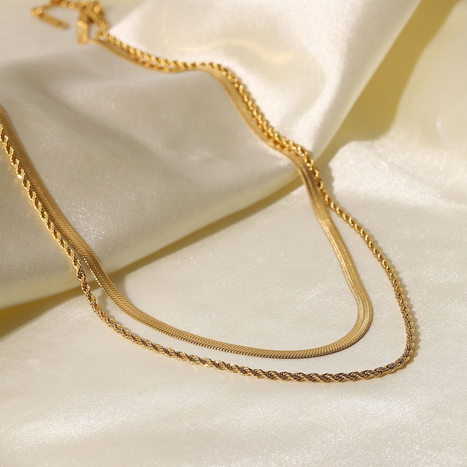 Minimalist Layered Gold Chain Necklace
