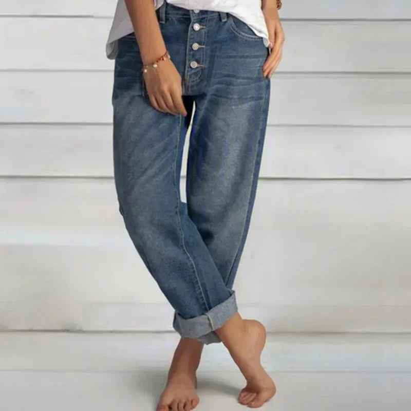 High Waist Relaxed Jeans