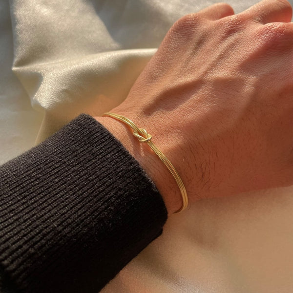 Adjustable Knot Bracelet